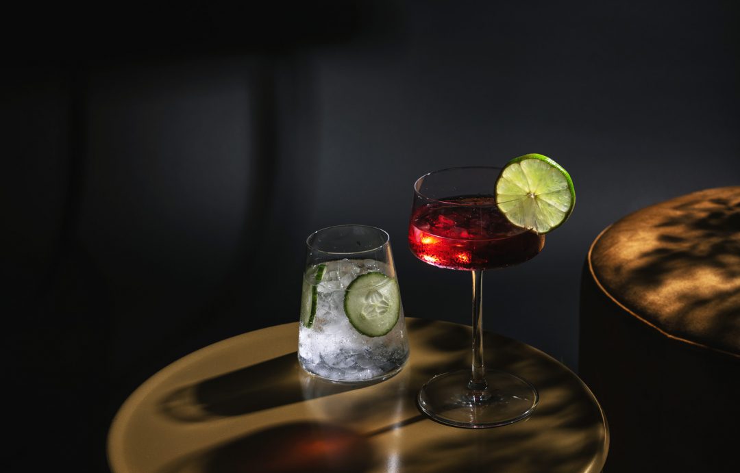 Monte Bar Aus.Zeit.Raum